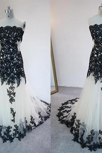 2016 Long Prom Dresses Sleeveless Backless Floor Length Black Applqiued Tulle Prom Gowns Formal Dresses